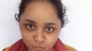 Tonton Video Selfie Desi Goyang-goyang Toket Sambil Bikin Basah