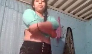 Video Desa Bugil Solo, Goyangin Memek Di Kamar