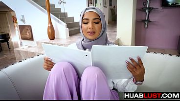 Hijab Babe Babi Belajar Nyedot Kontol Biar Makin Betah – Napsu Hijab.