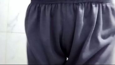 Tonton Video Istri Desi Lagi Ngimpiin Kontol Gede