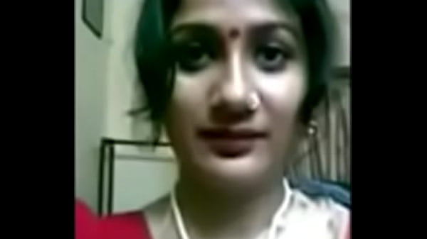 Desi Istri Bengali Montok Dengan Payudara Gede Yang Bikin Ngiler