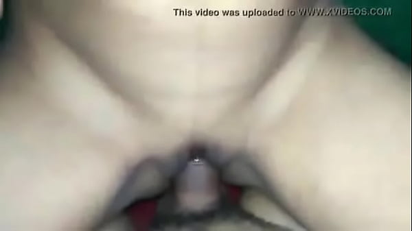 Malam Minggu Di Desa, Sunyi Sepi, Cuma Ada Suara Jangkrik Dan Napas Berat Yang Mulai Panas.