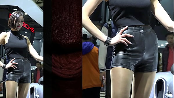 Gadis China Goyang-goyang Pakai Hotpants Kulit Bikin Makin Panas