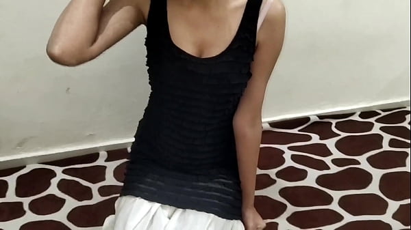 Desi Indian Cewek Dikasih Coklat, Pertama Kali Entot Sama Step Brother, Ada Audio Hindi