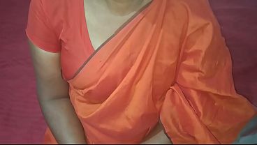 Wanita Asia Lagi Mainin Diri Sendiri, Desahan Panas Keluar Pelan-pelan.