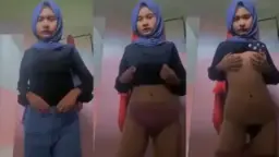 Abg Hijab Polos, Jilbab Basah, Pap Tocil Bikin Makin Pengen