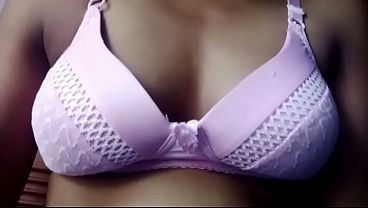 Malam Ini, Gadis India Super Seksi Siap Bikin Makin Panas—gila-gilaan Deh!