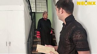 Bini Arab Digoyang Sama Langganan, Crot Di Dalem.