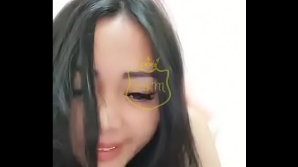 Tonton Langsung Aksi Panas Cewek-cewek Indonesia, Goyangannya Bikin Darah Mendidih!