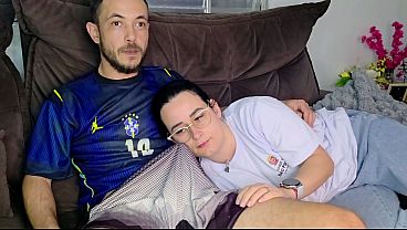 Kakak Tiri Digoda Adik Kandung Sambil Nonton Bola, Makin Panas Pas Timnas Brasil Main.